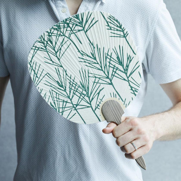 【うちわ】松 (大)｜唐紙