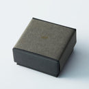 【ピアス】白磁 スクエア | 有田焼 | 6.kiln