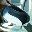 【トートバッグ】72手提げ 椿 (紺地×白漆) | 甲州印伝 | 印傳屋