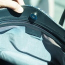 【トートバッグ】72手提げ 椿 (紺地×白漆) | 甲州印伝 | 印傳屋