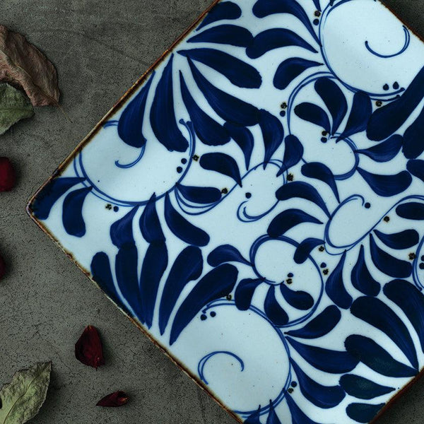 【皿】karakusa 角プレート (大) | 波佐見焼 | 西海陶器