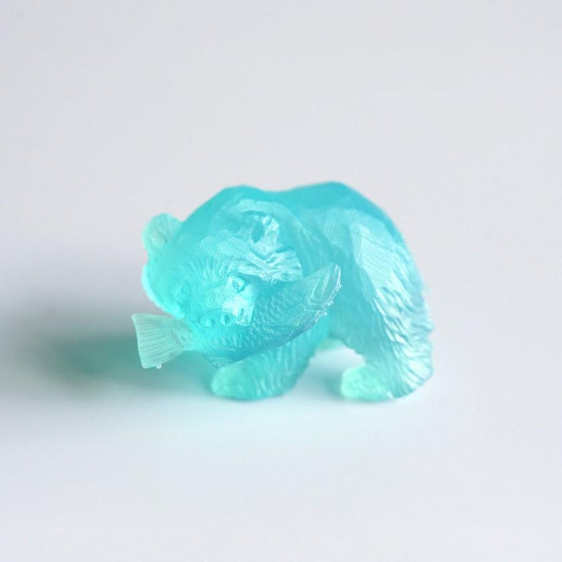 【置物】sinkop 鮭喰い熊 (水色) | アイヌ工芸