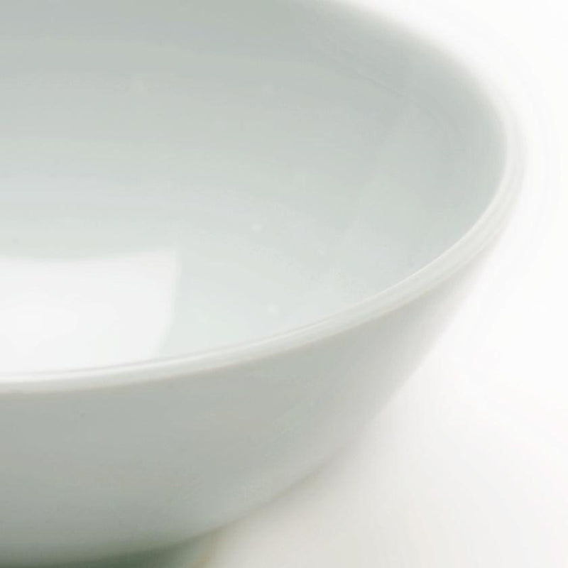 【お茶碗】佐賀県から 有田焼の はじめてのお茶碗 | “0歳からの伝統ブランドaeru”