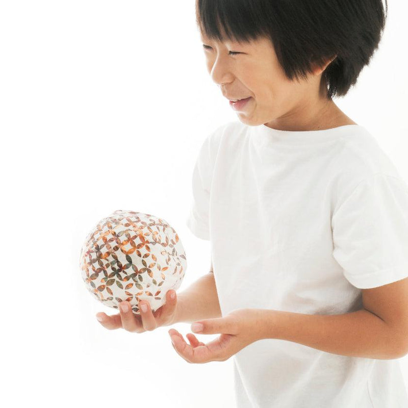 【おもちゃ】愛媛県から 五十崎和紙の 紙風船 | “0歳からの伝統ブランドaeru”