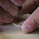 【スタイ】長崎県から 波佐見焼の 前掛け | “0歳からの伝統ブランドaeru”