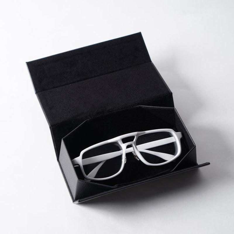 【オプション】折り畳みケース(小) (サングラスと同時購入のみ可能)  | 鯖江の眼鏡 | FACTORY900