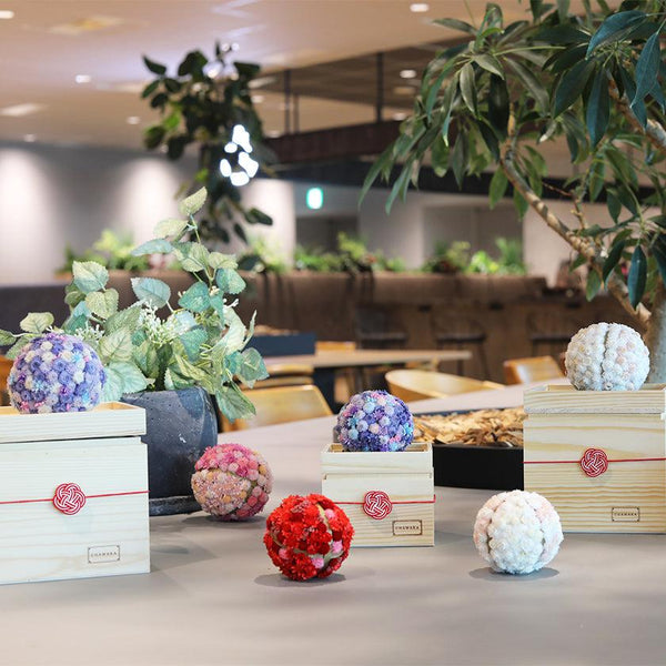 【プリザーブドフラワー】茶和花の鞠 (まり) | 宇治茶とフラワーデザイン | 茶和花 京都宇治