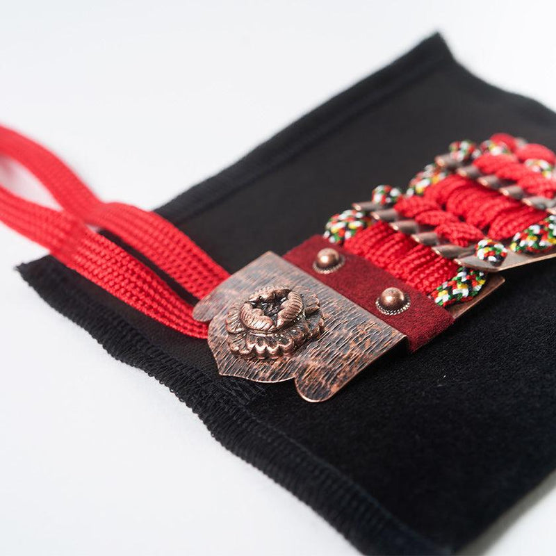 【お守り】錺小鎧® Mini 銅古美色 赤糸縅 | 美術甲冑| Kyoto Armor