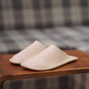 【スリッパ】Reela ワックスレザー ルームサボ（アイボリー）