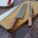 【牛刀】210mm 高炭素ステンレス鋼割込 磨きダマスカス 樫八角柄-柿渋仕上- | 堺刃物 | 山脇刃物製作所